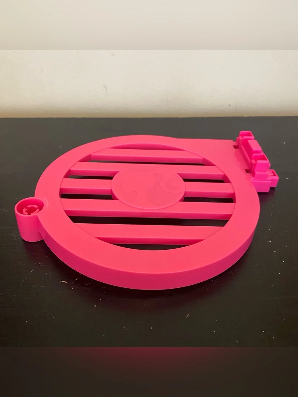 Mattel Barbie Malibu Vacation House Dollhouse Pink Chair Lift Topper Part Piece